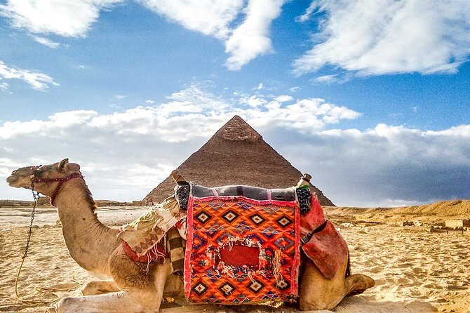 Private Day Tour, Giza Pyramids, Memphis, Saqqara, Lunch & Guide - Giza Pyramids Exploration