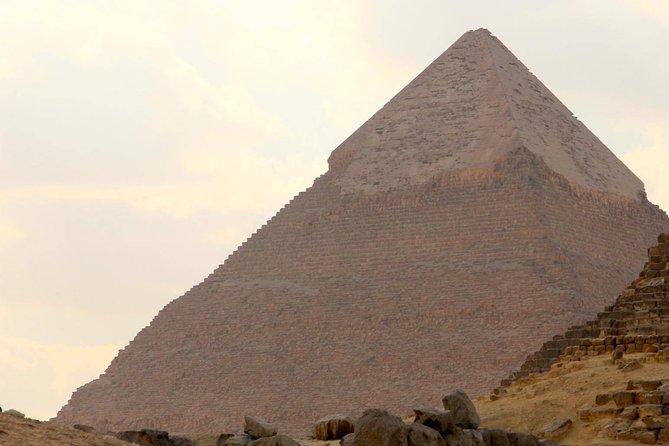 Private Day Tour Giza Pyramids, Sphinx, Memphis, and Saqqara - Frequently Asked Questions