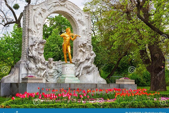 Private Day Tour in Vienna From Budapest With Licensed Guide - Customer Reviews