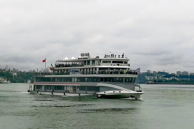 Private Day Tour in Yichang to Sanyou Cave and Sanxia Waterfall - FAQ