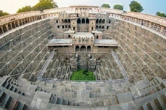 Private Day Tour of Abhaneri Stepwells With Monkey Temple - Itinerary Details
