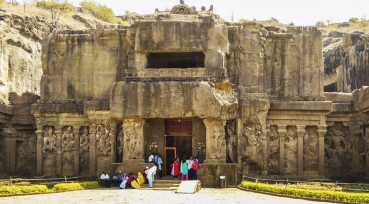 Private Day Tour of Ajanta & Ellora Caves With All Inclusion - Booking and Cancellation Policies