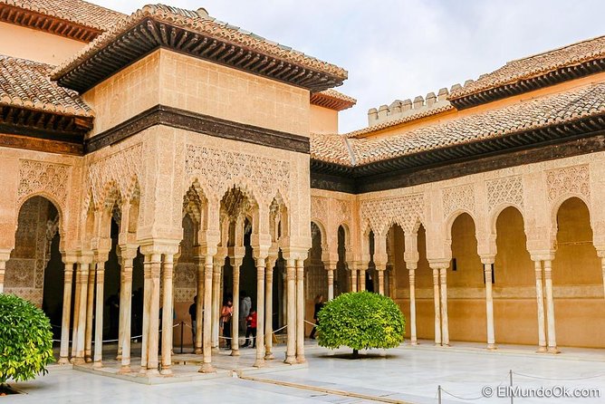 Private Day Tour of Granada and Alhambra Palace From Cordoba - Directions