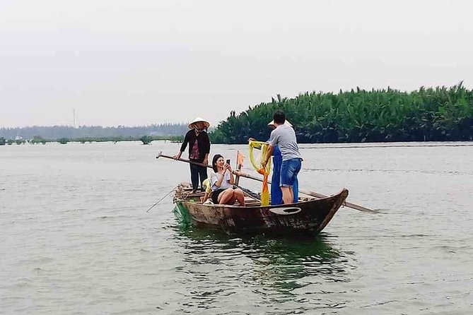 Private Day Tour of Hoi an With Eco-Fishing and Walking Tour - Walking Tour of Hoi An
