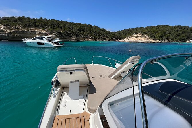 Private Day Tour of Mallorca by Boat - Boat Features