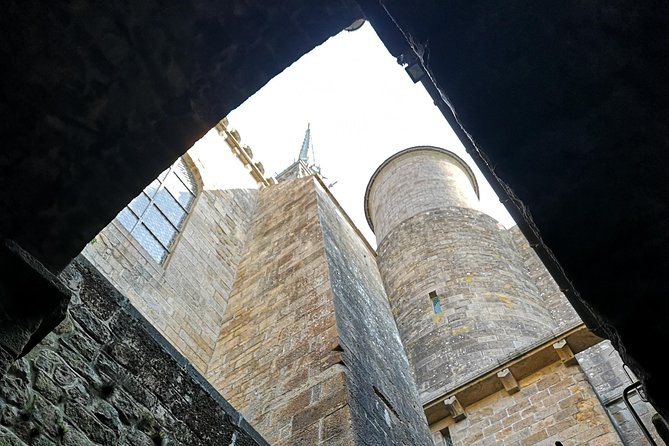Private Day Tour of Mont Saint-Michel From Bayeux - Traveler Tips