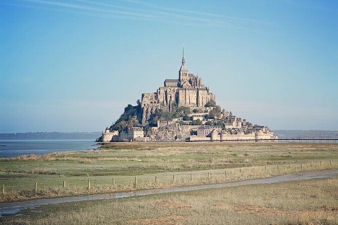 Private Day Tour Omaha Beach and Mont Saint Michel - Pickup Information