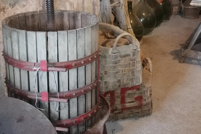 Private Day Tour: Pompei, Ravello and Amalfi. - Pricing and Group Size