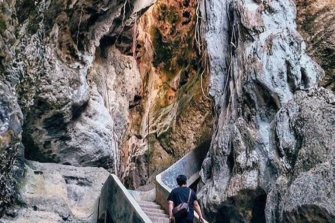 Private Day Tour Rangko Cave -Batu Cermin Cave - Itinerary Overview