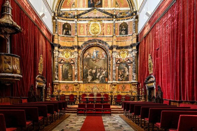 Private Day Tour to Avila and Salamanca From Madrid - Frequently Asked Questions