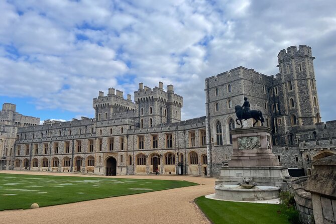 Private Day Tour to Bath and Windsor Castle - Tour Overview and Details
