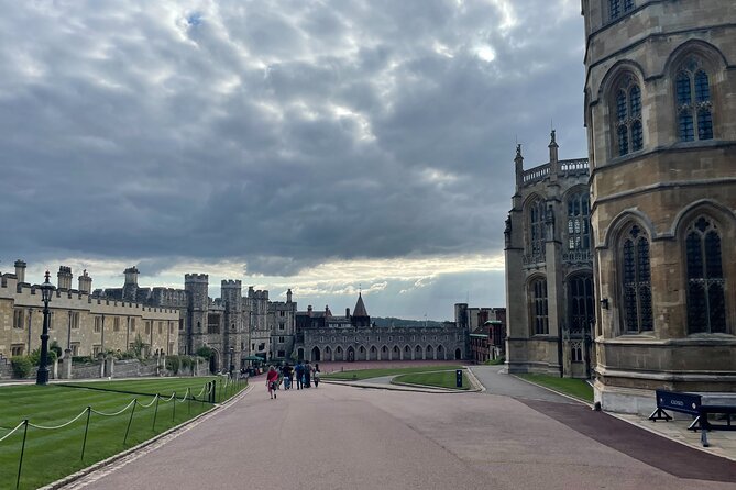 Private Day Tour to Bath and Windsor Castle - Pricing and Terms