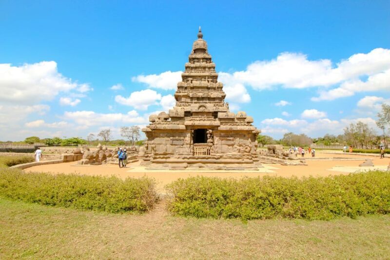Private day tour to Chennai Heritage & Mahabalipuram Marvels - Good To Know
