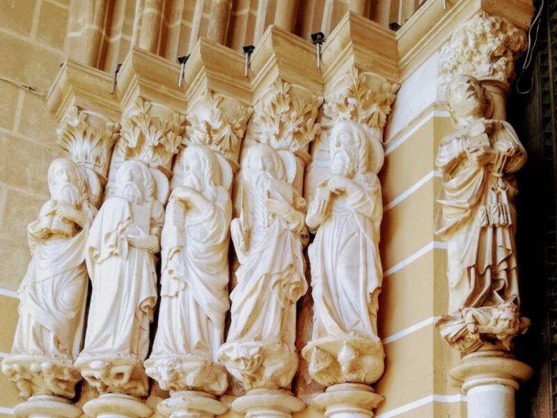 Private day tour to Évora: cork, factory, winery & the city - Good To Know