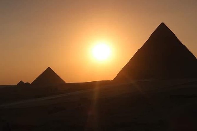 Private Day Tour to Giza Pyramids and Camel Ride & Egyptian Museum - Itinerary Details
