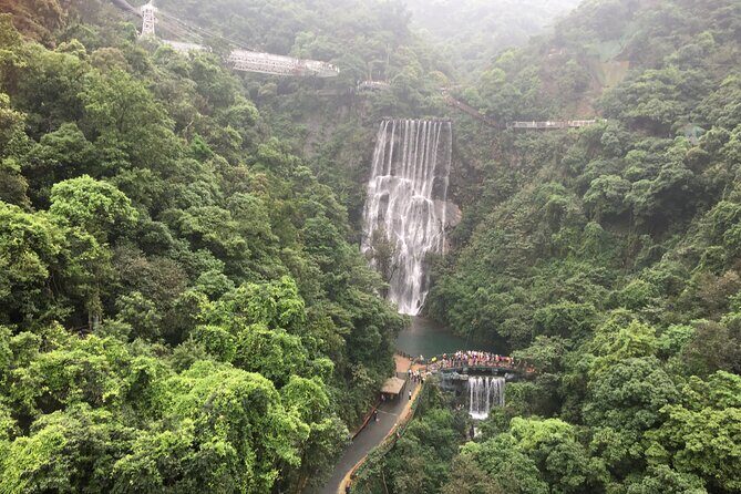 Private Day Tour to Gulong Canyon and Jiulong Town from Guangzhou - The Sum Up