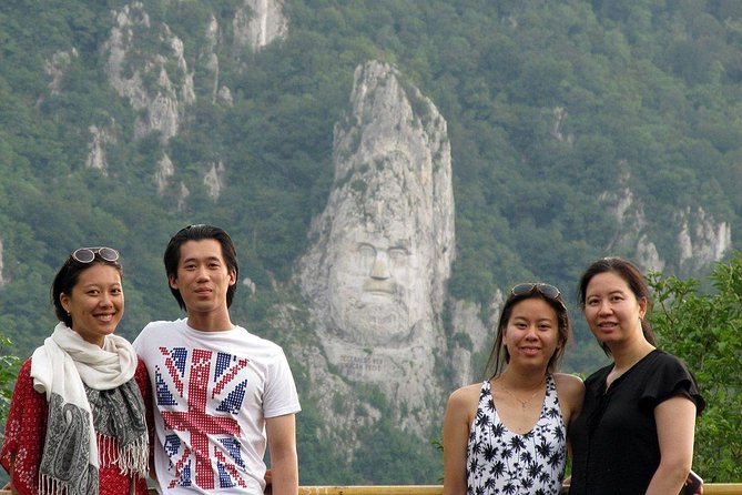 Private Day Tour to Iron Gate Gorge and Golubac Fortress - Golubac Fortress Experience