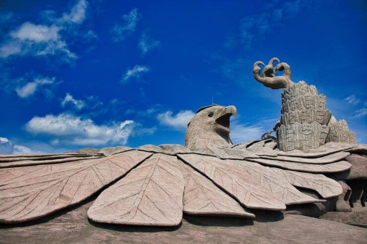 Private Day Tour to Jatayu Nature Park and Varkala Beach - Good To Know