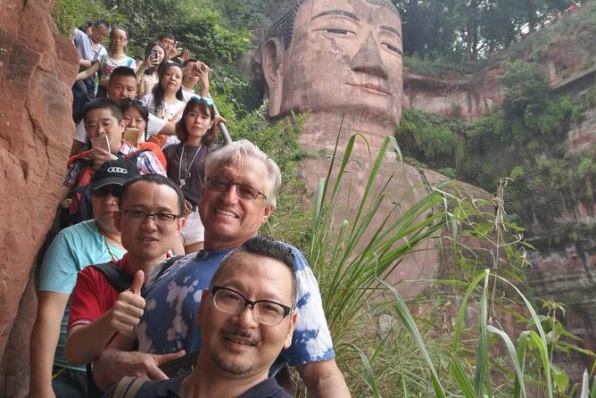 Private Day Tour to Leshan Grand Buddha From Chengdu - Tour Experience