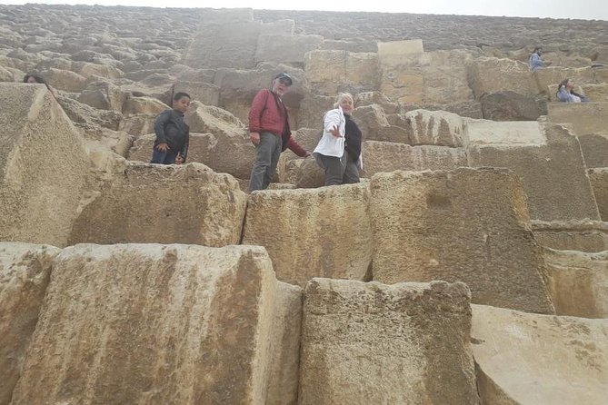 Private Day Tour to Memphis , Sakkara and Dahshur Pyramids - Frequently Asked Questions