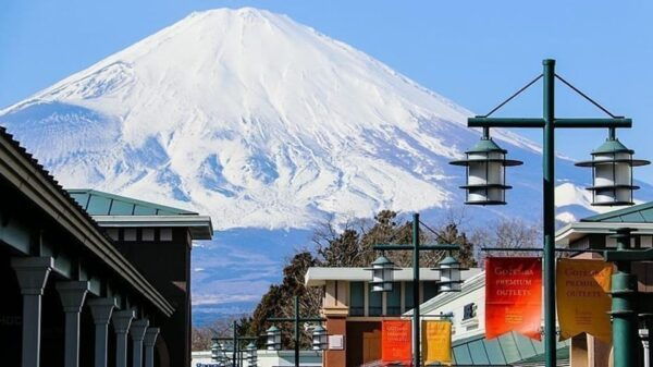 Private Day Tour to Mount Fuji Hakone With English Driver - Booking and Cancellation Policy