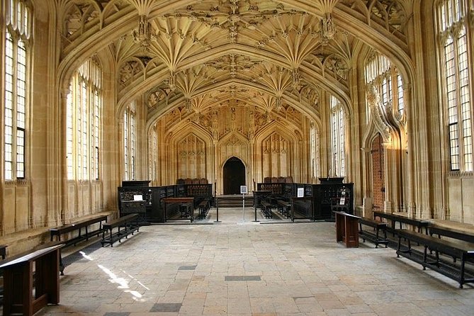 Private Day Tour to Oxford and The Cotswolds - Tour Details and Itinerary