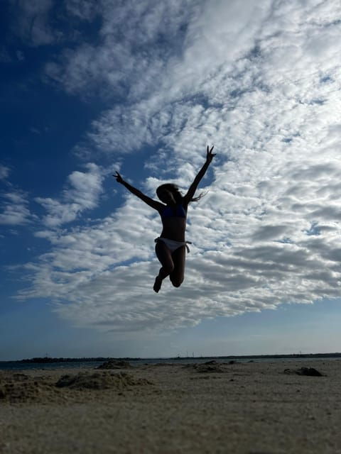 Private Day Tour to Pink Beach-Sand Island-Gili Petelu - Transportation Details
