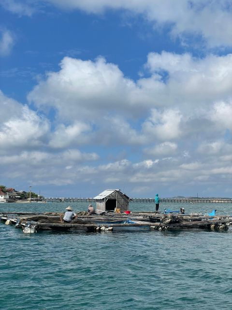 Private Day Tour to Pink Beach-Sand Island-Gili Petelu - Good To Know