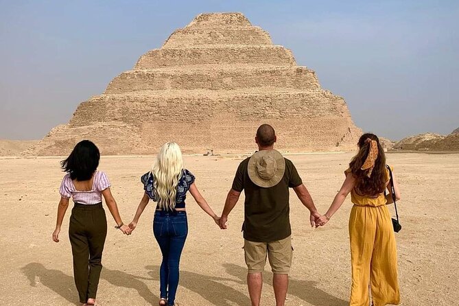 Private Day Tour to Sakkara, Memphis City and Dahshur - Shopping Experience