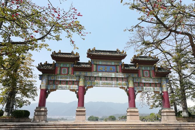 Private Day Tour to Seven Star Crag Natural Wonder From Guangzhou - Lunch and Leisure Time