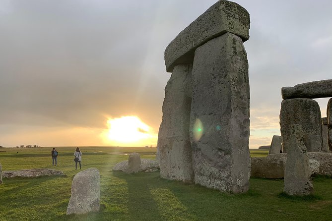 Private Day Tour to Stonehenge, Bath and The Cotswolds - Traveler Reviews