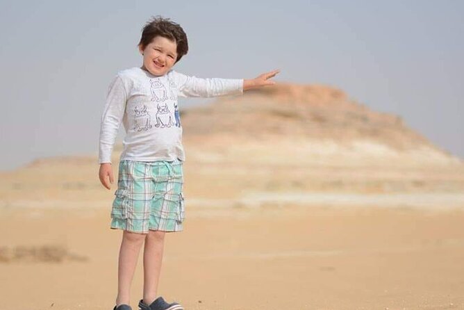 Private Day Tour to White Desert and Bahariya Oasis Tour - Tour Highlights