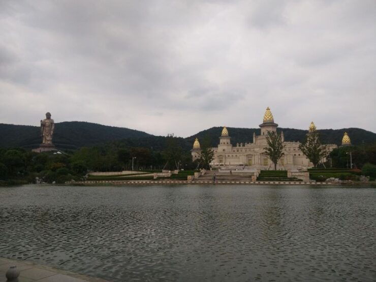 Private Day Tour to Wuxi Lingshan Grand Buddha and Tai Lake - Tour Details