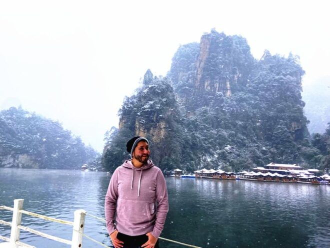Private Day Tour to Yellow Dragon Cave & BaoFeng Lake - Booking Details