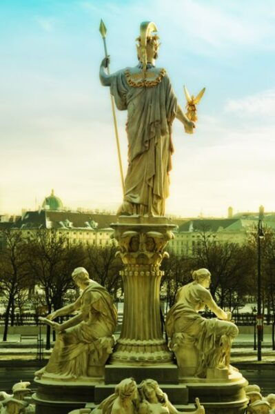 Private Day Tour Transfer From Budapest to Vienna - Selecting Participants and Date, Meeting Point, and Required Documents