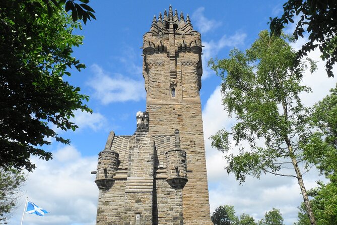 Private Day Tour: Visit 3 Iconic William Wallace Locations - Elderslile Birthplace
