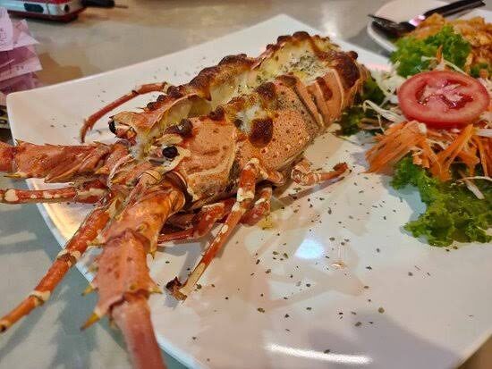 Private Day Tour with Photography, Seafood Lunch, and Spa in Bintan - Sand dunes and blue water make the photo stop