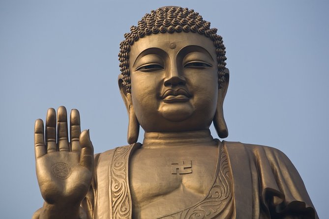 Private Day Tour Wuxi Lingshan Buddhism Scenic Spot & Huishan Old Town - Tour Details