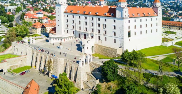 Private Day Trip: Budapest > Bratislava & Vienna, in English - Itinerary Highlights
