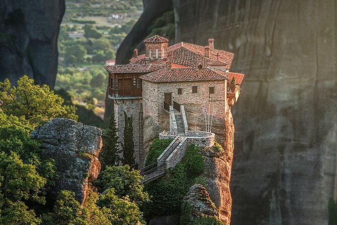 Private Day Trip From Athens to Meteora by VIP Minibus - Highlights and Attractions