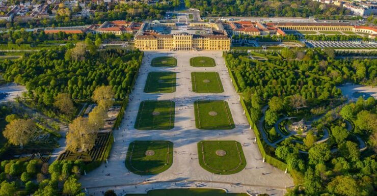 Private Day Trip From Budapest to Vienna and Back - Transportation and Driver Details