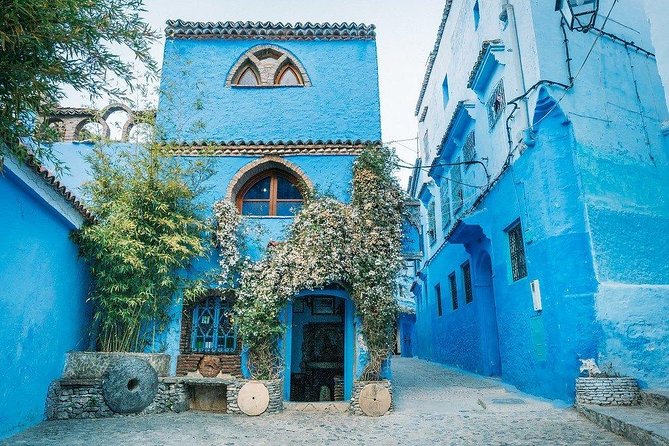 Private Day Trip From Fez to Chefchaouen the Blue Pearl - Booking and Cancellation Policy