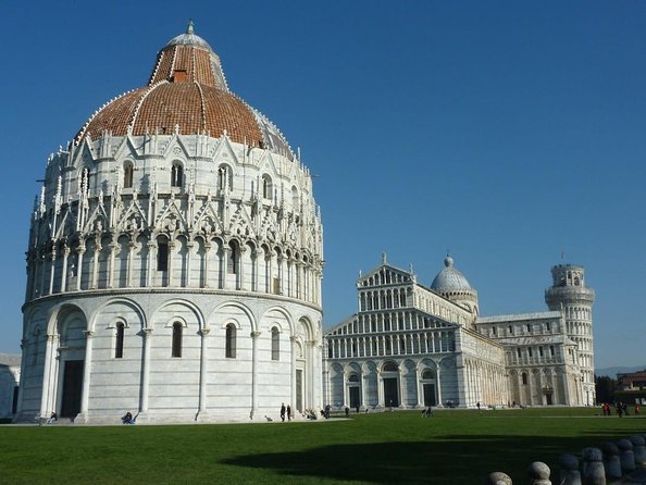 Private Day Trip From Florence to Pisa, Lucca and Vinci - Itinerary Details