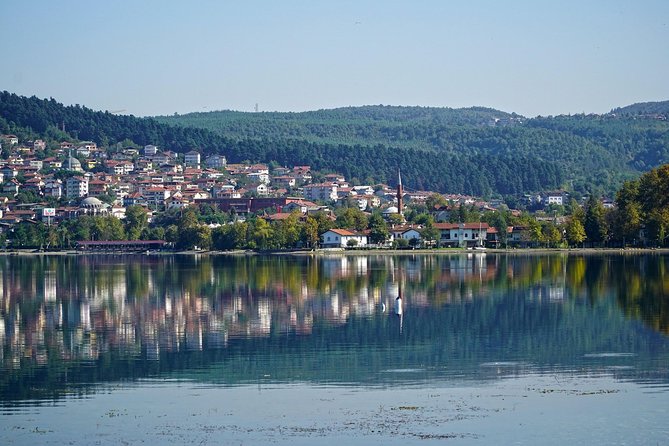 Private Day Trip From Istanbul to Lake Sapanca and Maşukiye Village - Outdoor Activities and Nature Walks