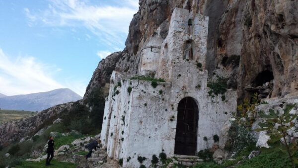 Private Day Trip From Kalamata to Mani and Gerolimenas - The Sum Up