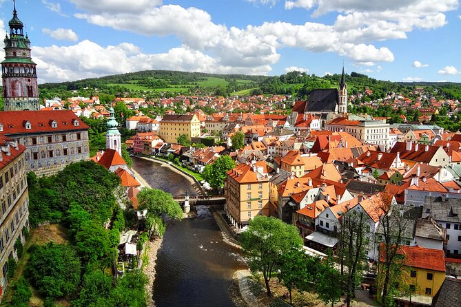 Private Day Trip From Linz To Cesky Krumlov And Back - Included Amenities