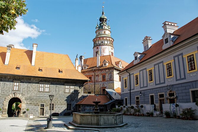 Private Day Trip From Linz To Cesky Krumlov And Back - Price and Booking