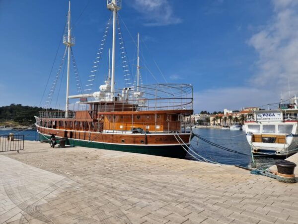 Private Day Trip From Makarska to Krka and Return - Frequently Asked Questions