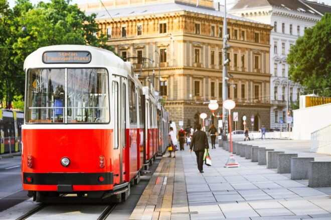 Private Day Trip From Prague to Vienna and Back, in English. - Additional Information