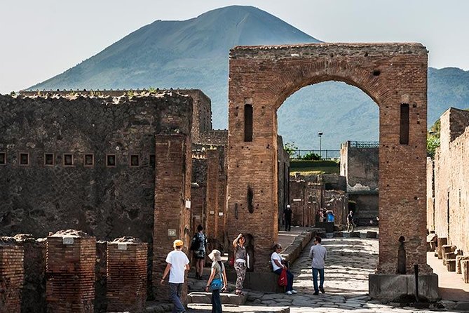 Private Day Trip From Rome to Pompeii With Official Guide Inside Ruins - Tour Overview